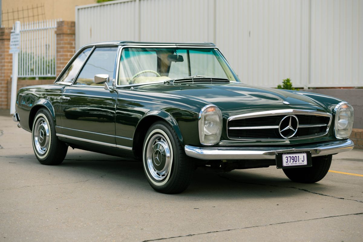 1970 Mercedes-Benz 280 SL Pagoda