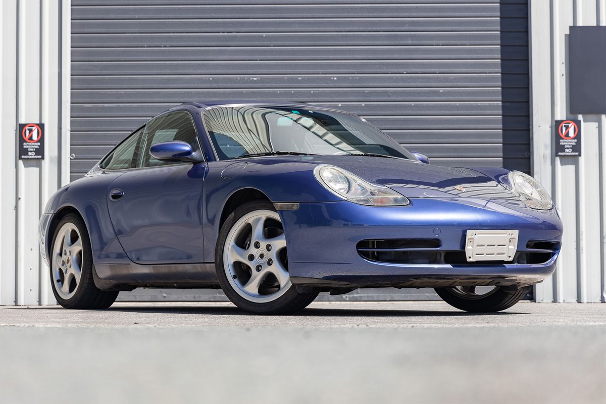 1998 Porsche 911 (996) Carrera - LHD
