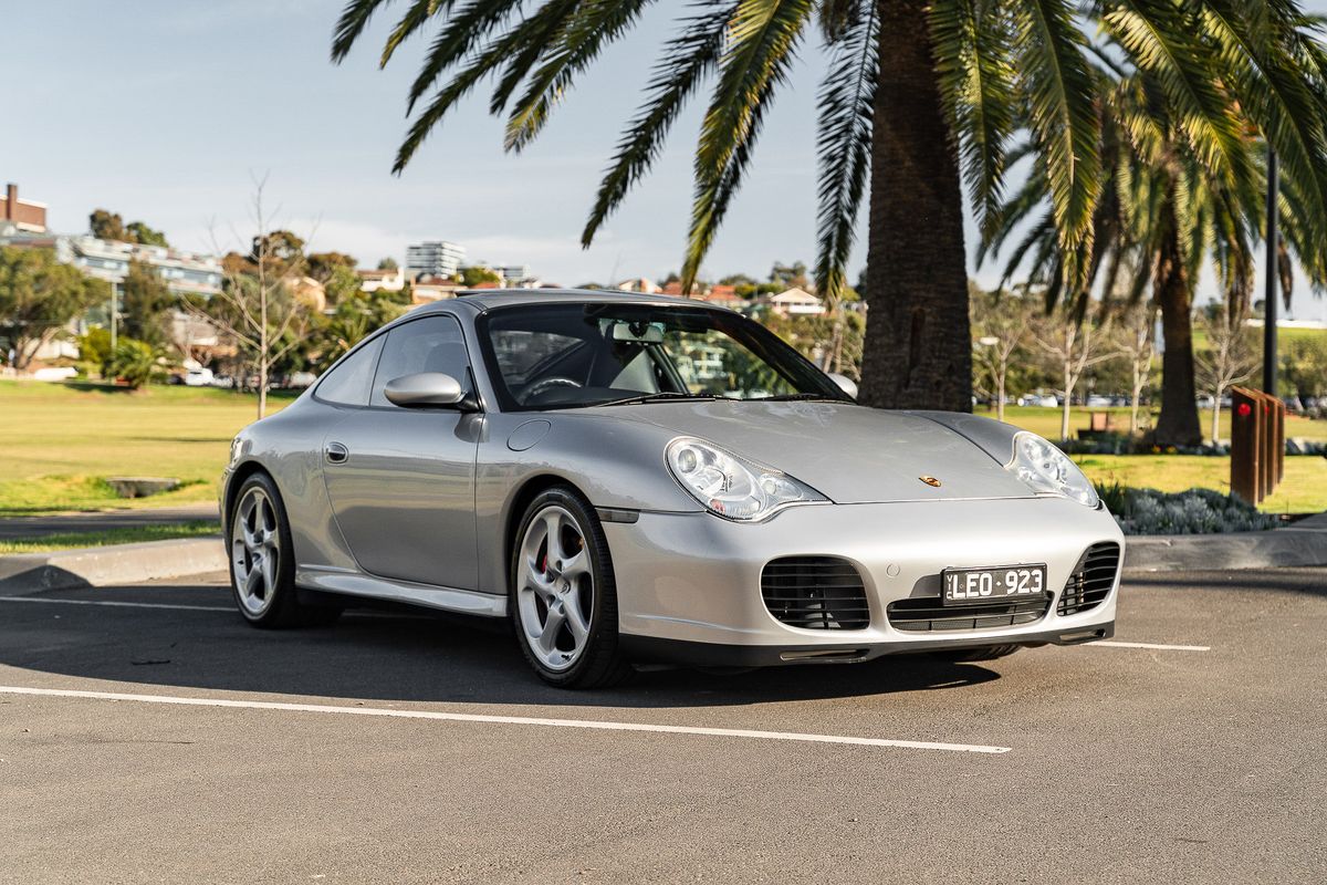 2002 Porsche (996) Carrera 4S