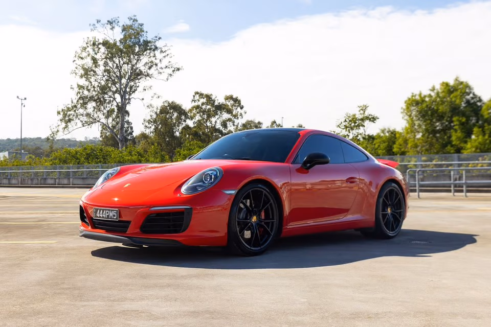 Porsche 911 991.2 Carrera S cover