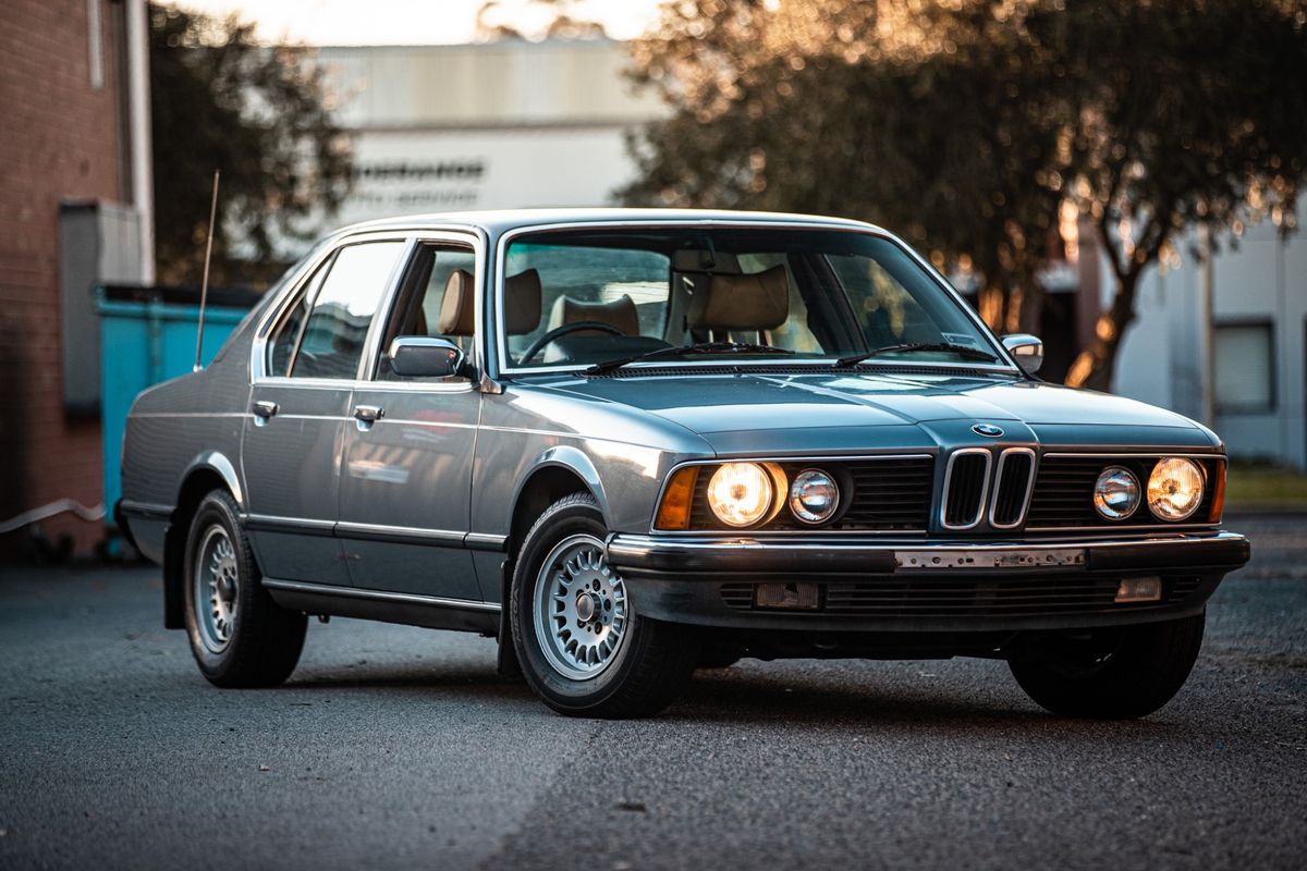 1982 BMW (E23) 733I