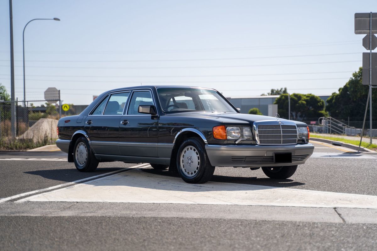 1986 Mercedes-Benz (W126) 560 SEL