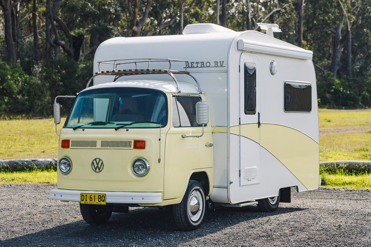 1975 Volkswagen Type 2 (T2) Motorhome