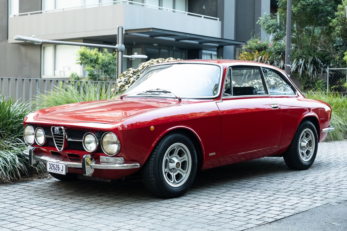 1971 ALFA ROMEO 1750 GTV