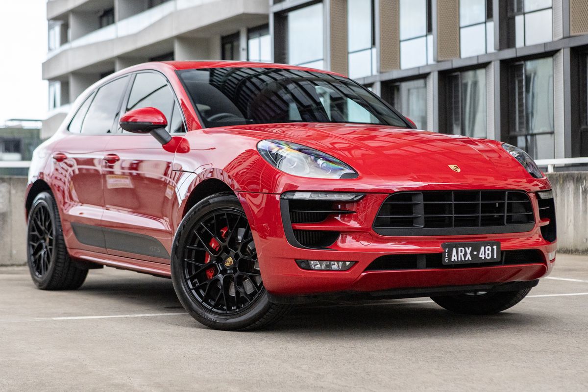 2017 PORSCHE MACAN GTS