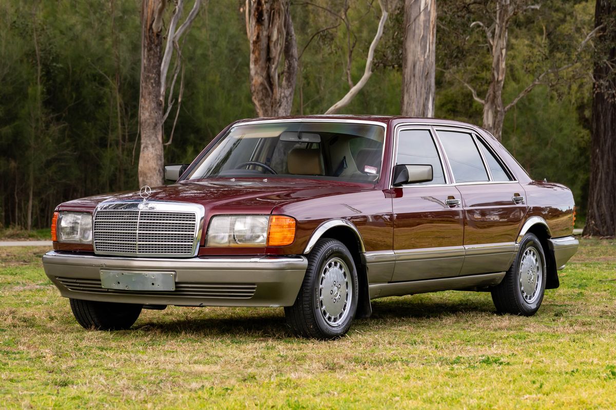 1988 Mercedes-Benz (W126) 300 SEL