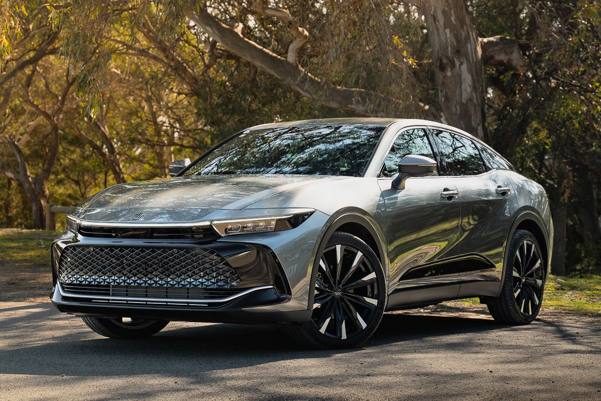 2023 Toyota Crown Crossover RS Advanced