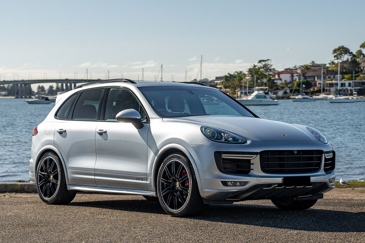 2017 Porsche Cayenne GTS
