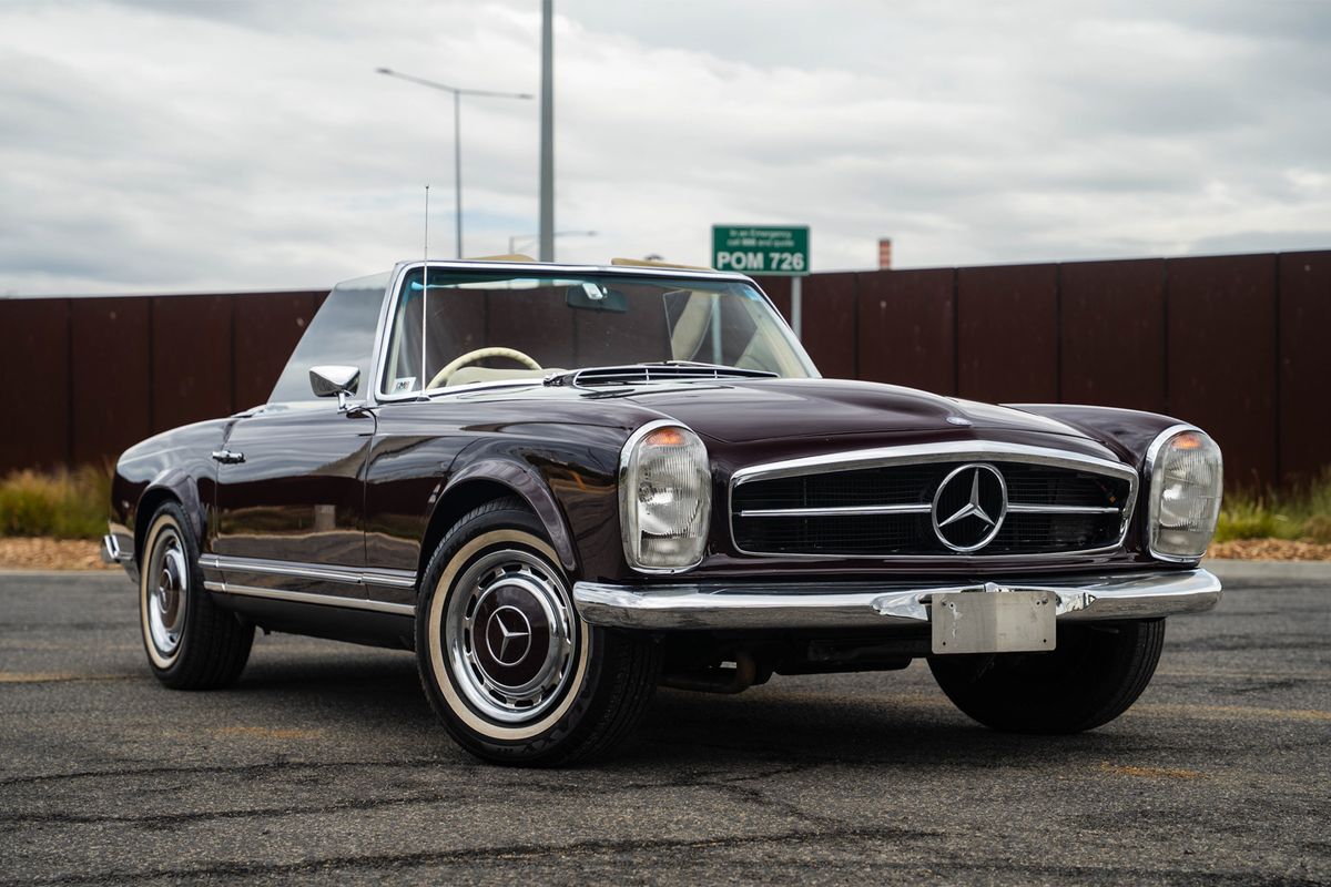 1970 Mercedes-Benz 280 SL Pagoda