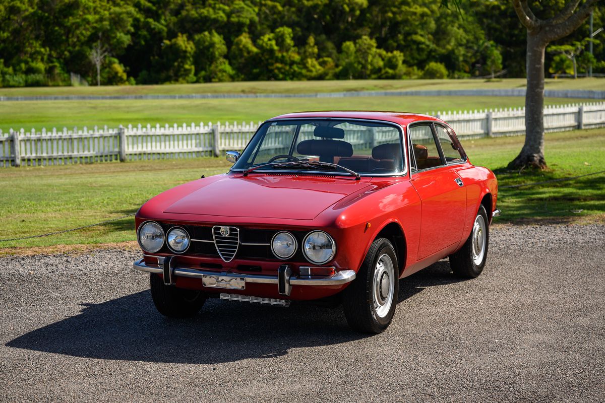 1971 Alfa Romeo 1750 GT Veloce