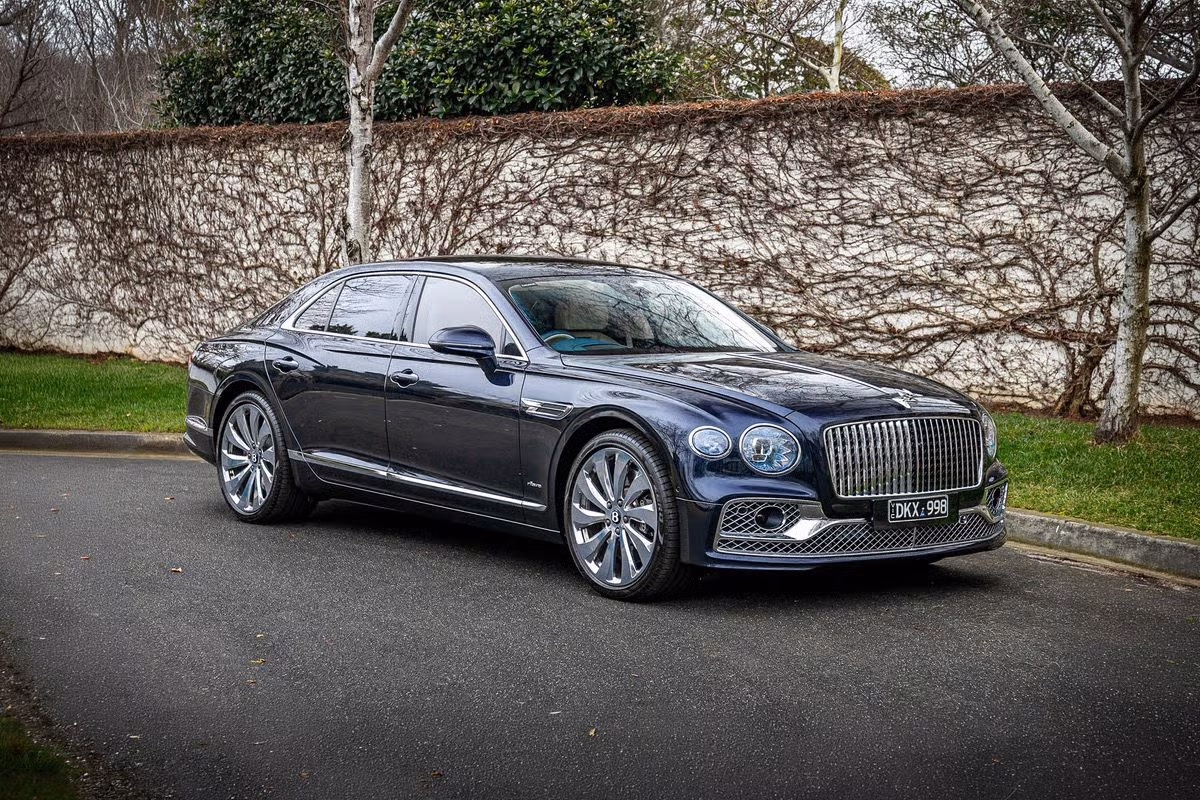 Bentley Flying Spur 3rd Gen cover