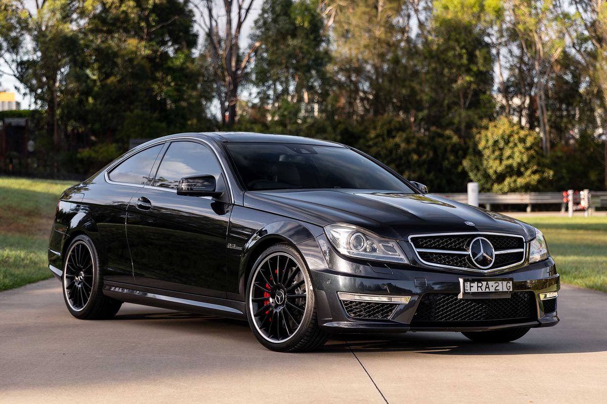 2012 Mercedes-Benz (W204) C63 AMG Coupe - Performance Pack