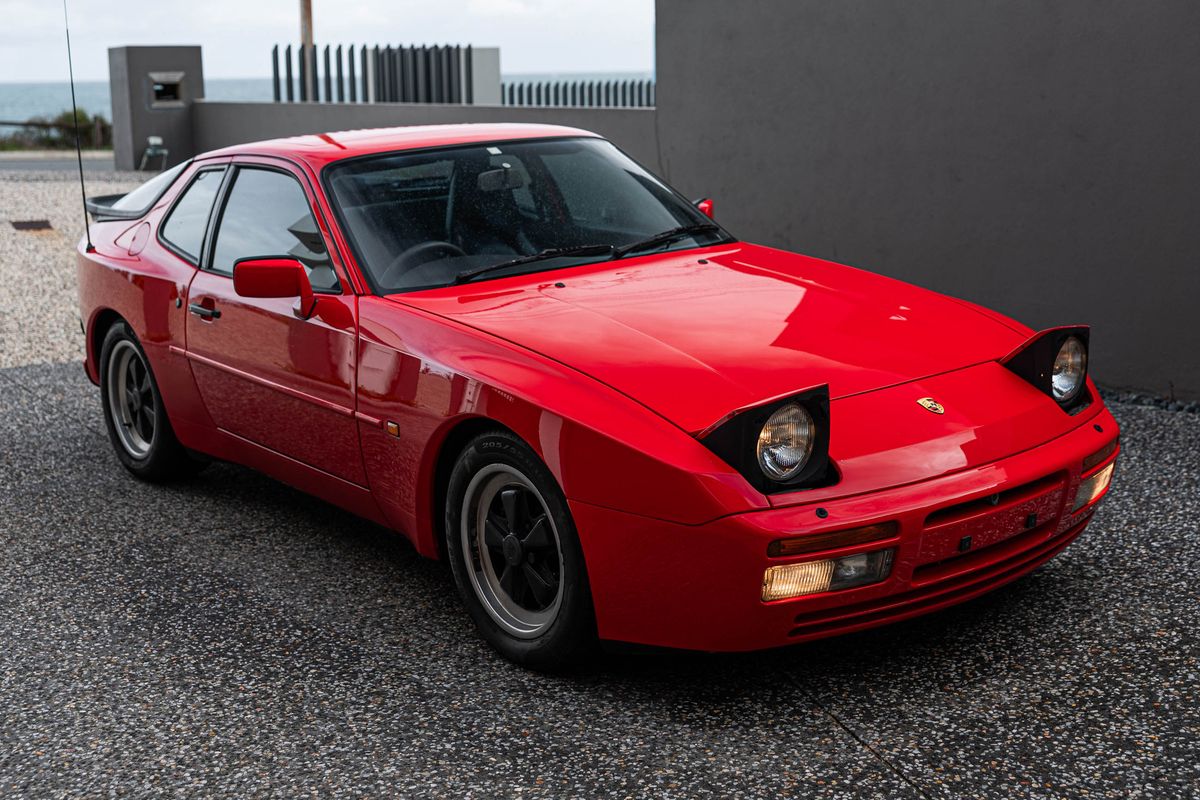 1986 Porsche 944 Turbo