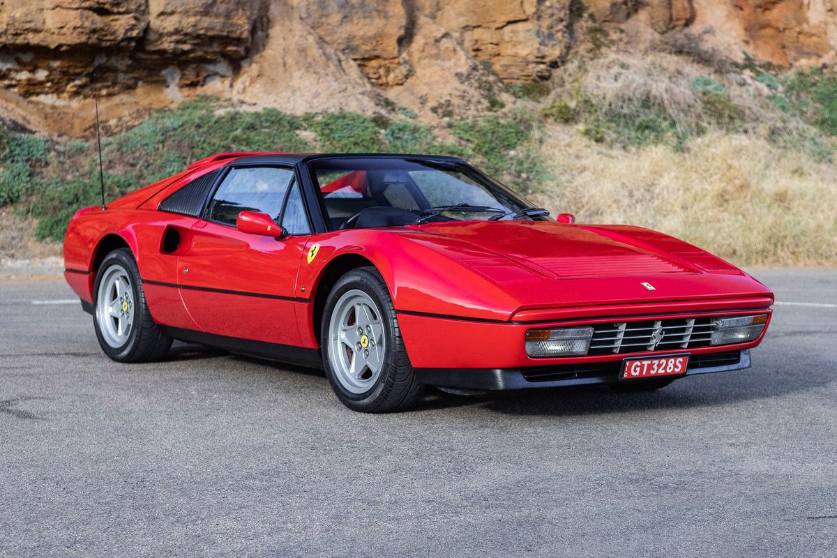 1986 FERRARI 328 GTS