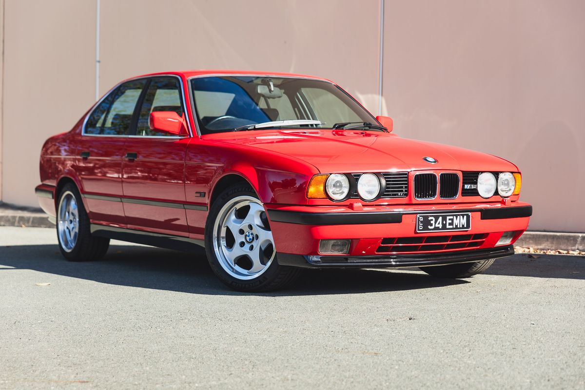 1990 BMW (E34) M5