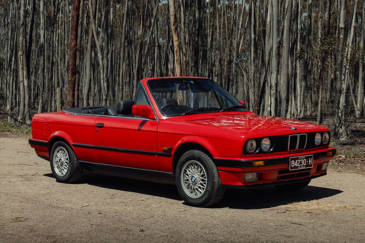 1990 BMW (E30) 325i Convertible