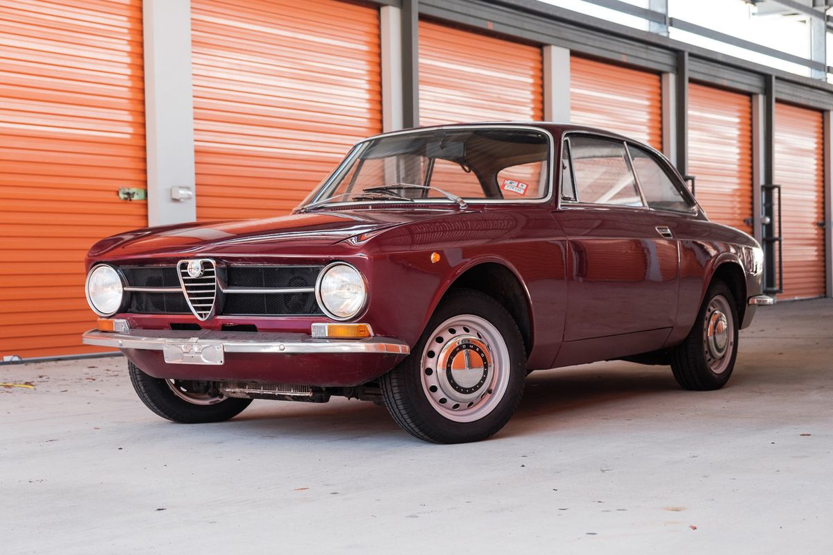 1971 Alfa Romeo GT 1300 Junior - 2.0 Engine 