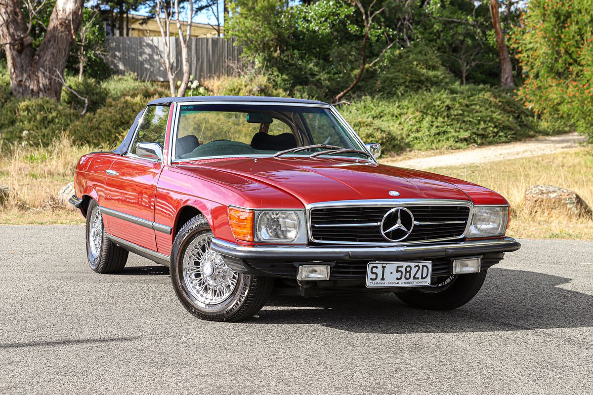 1973 MERCEDES-BENZ (R107) 350SL - 450SL ENGINE