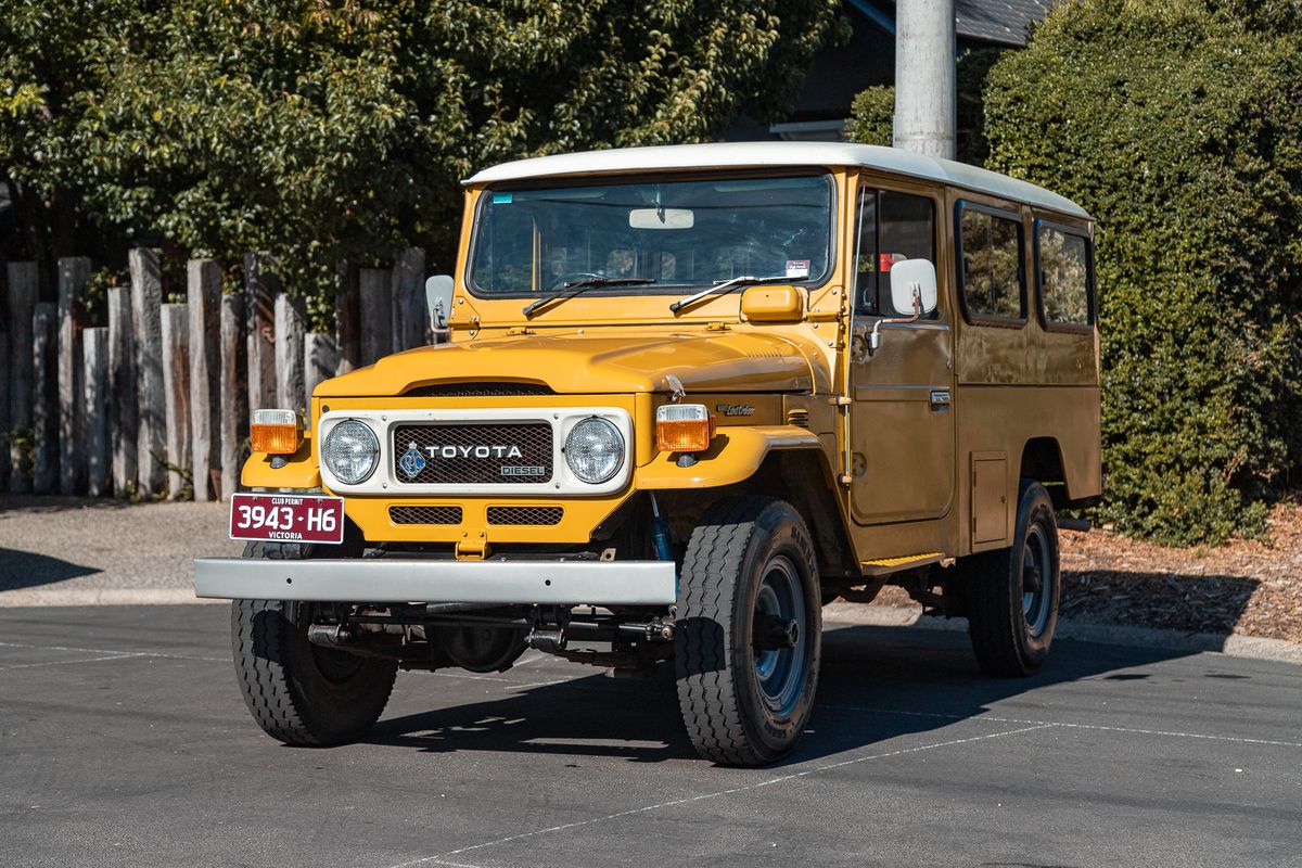 1981 Toyota LandCruiser HJ47 Troop Carrier