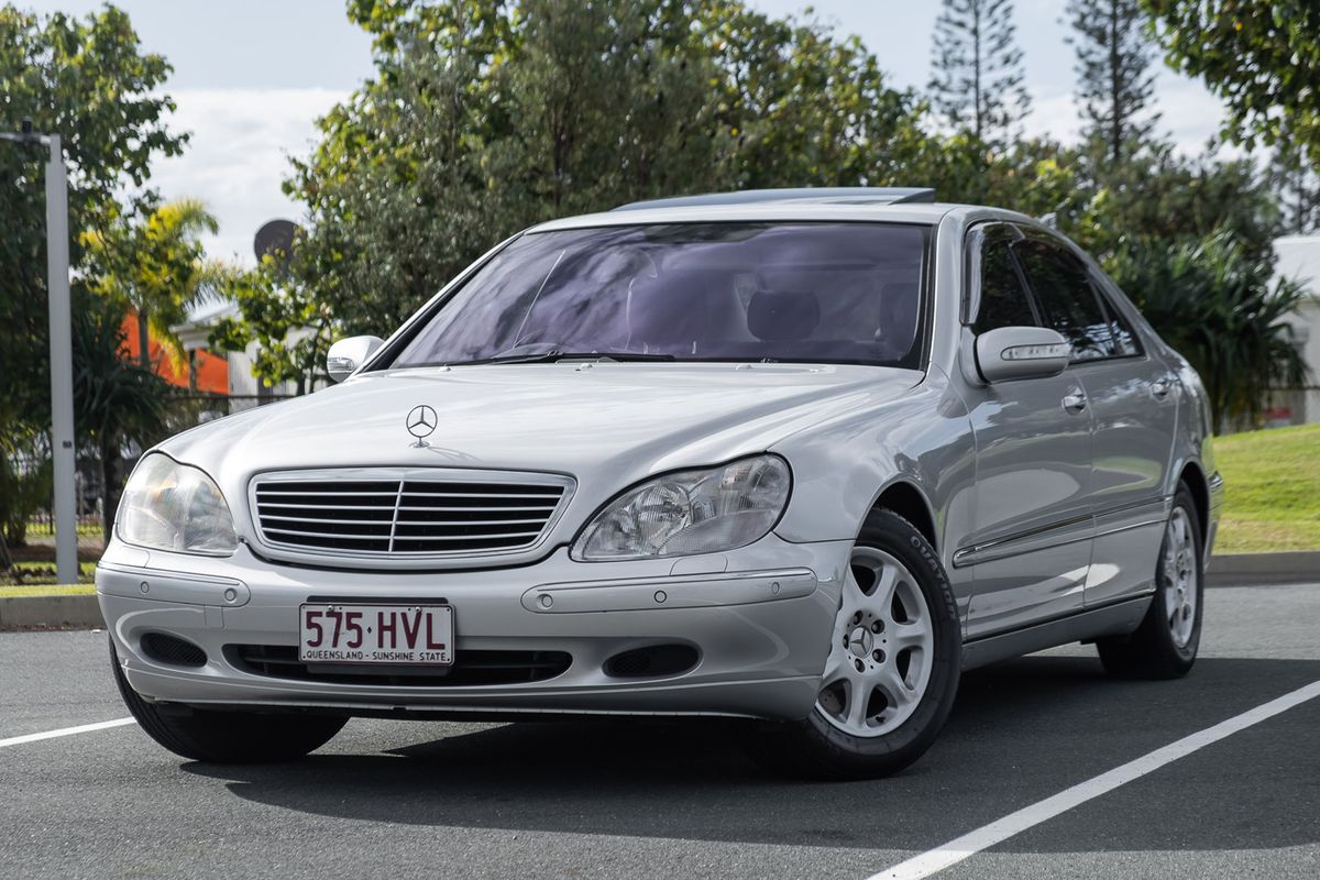 2001 MERCEDES-BENZ (W220) S500 L