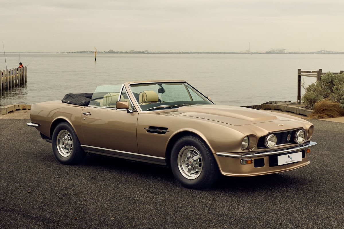 1980 Aston Martin V8 Volante - Manual Conversion