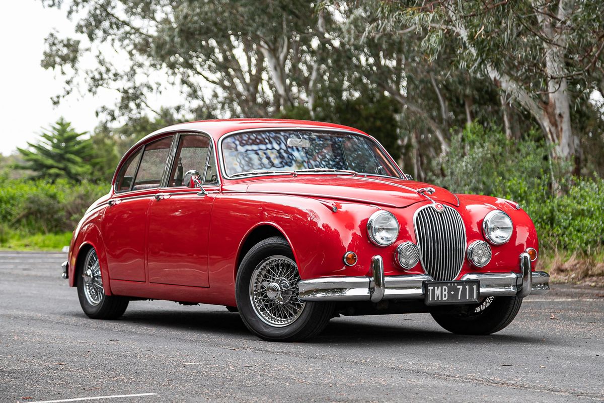 1963 JAGUAR MKII 3.4