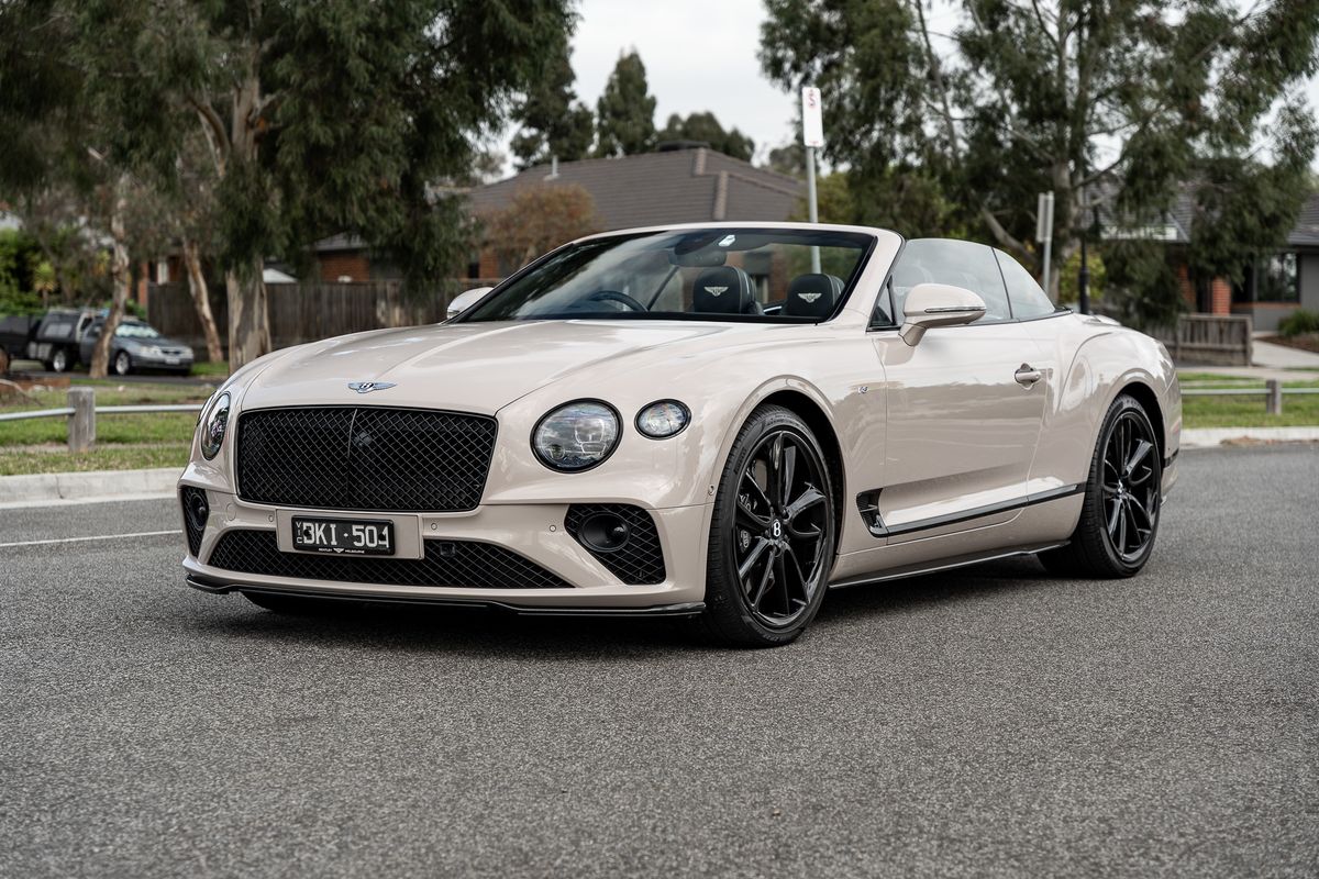 2020 Bentley Continental GTC V8
