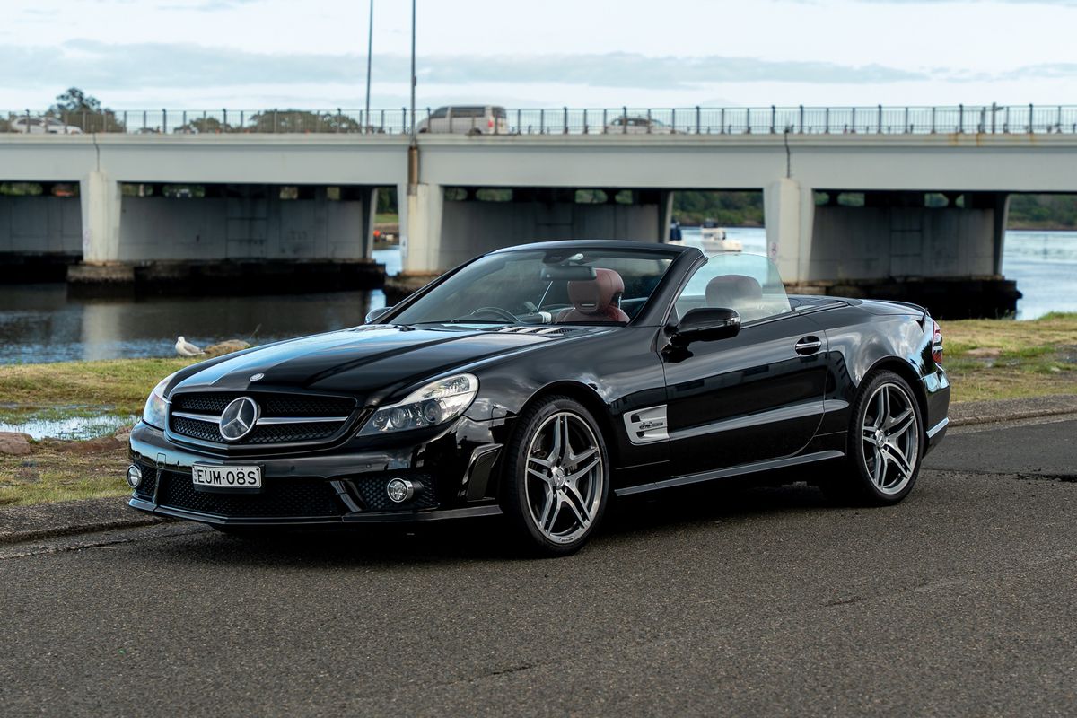 2011 Mercedes-Benz (R230) SL63 AMG