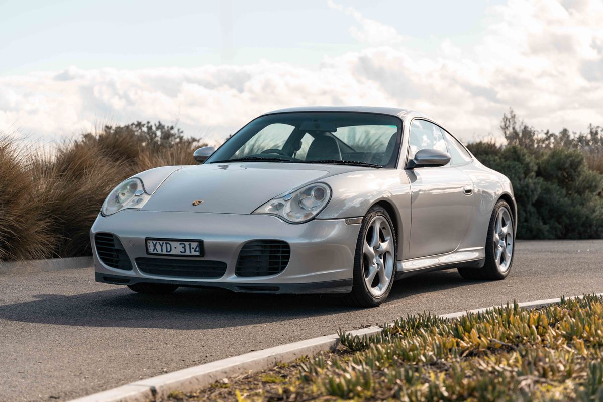 2003 Porsche 911 (996) Carrera 4S - Manual