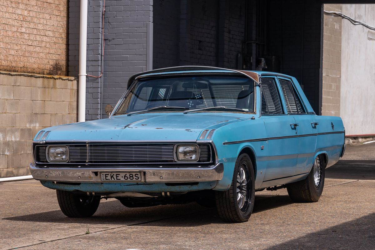 1970 Chrysler Valiant VG Sedan - Twin Turbo Engine
