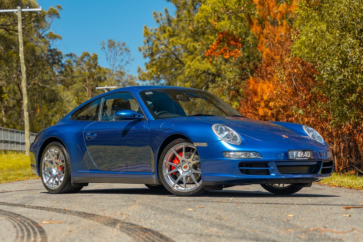2008 Porsche 911 (997) Carrera 4S - Manual