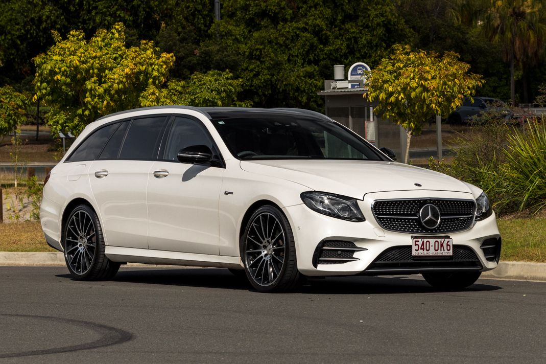 AMG E43 Estate W213 cover