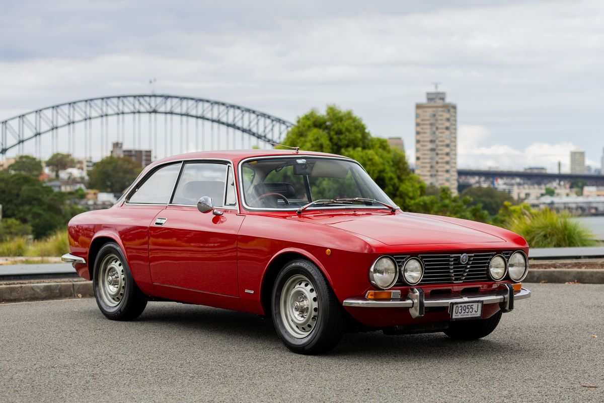 1974 Alfa Romeo 2000 GTV