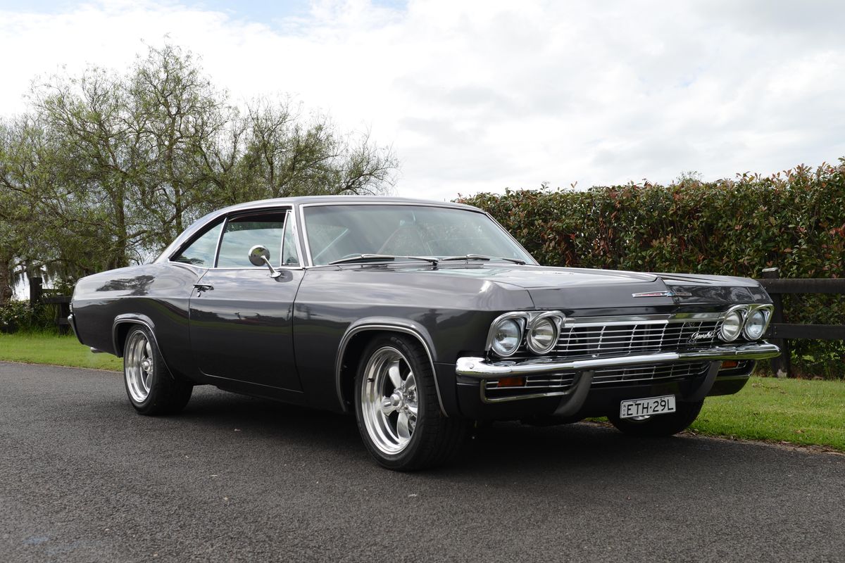 1965 CHEVROLET IMPALA - RESTOMOD