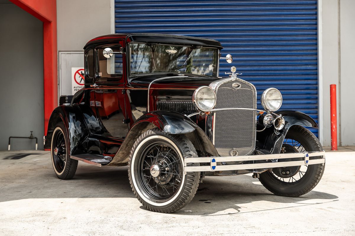 1931 Ford 5 Window Coupe