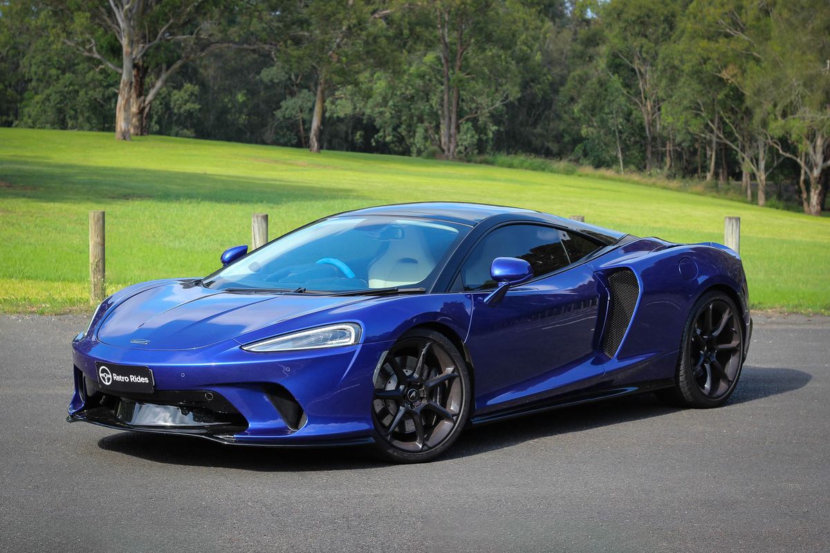 2020 McLaren GT