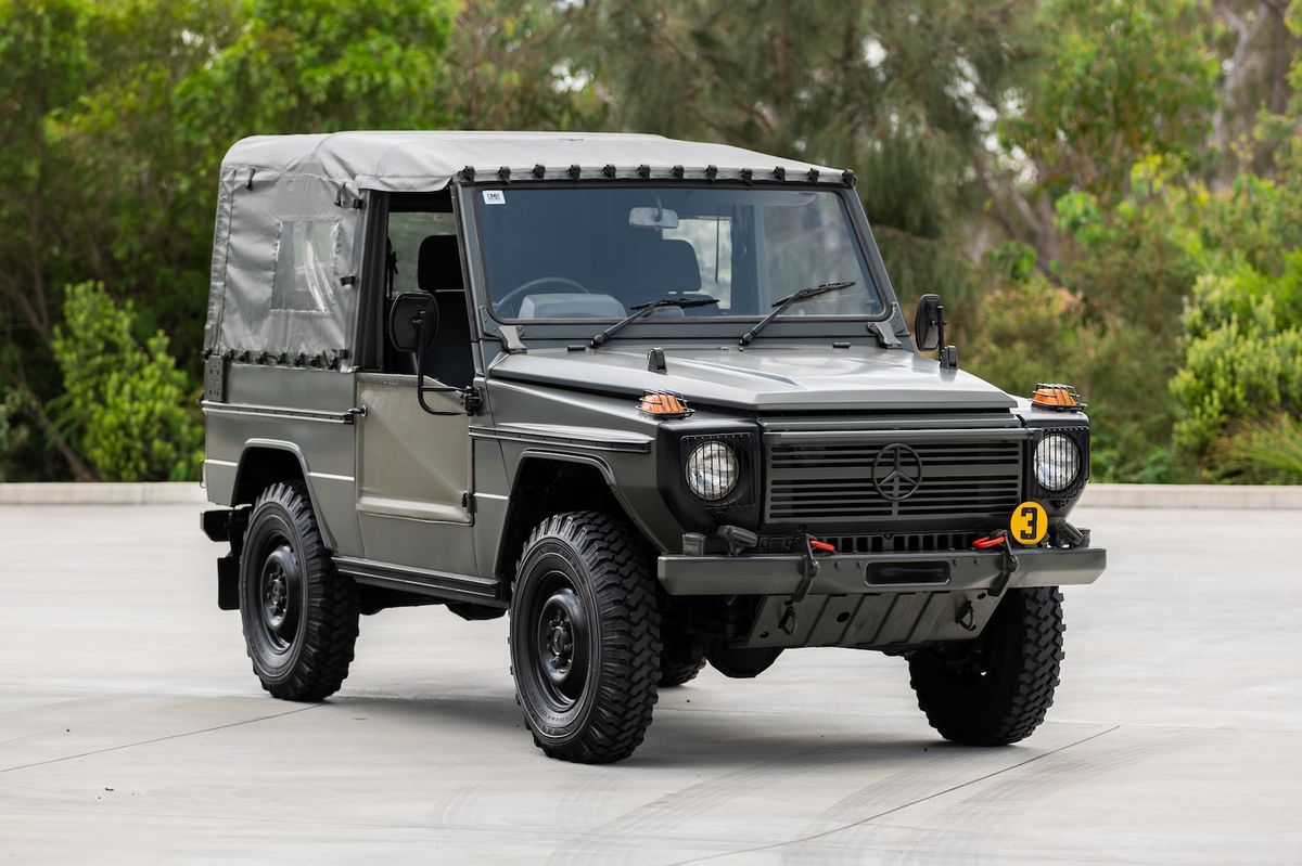 1990 Mercedes-Benz (W461) G240 Wolf