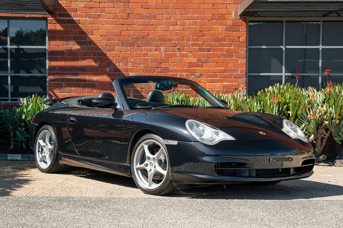 2003 Porsche 911 (996) Carrera Cabriolet