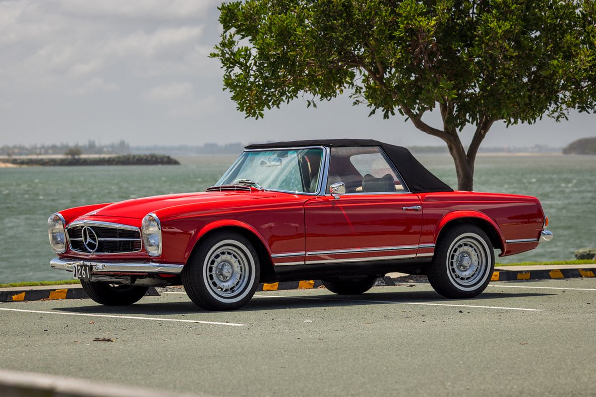 1965 Mercedes-Benz 230 SL Pagoda - 3.5L Engine