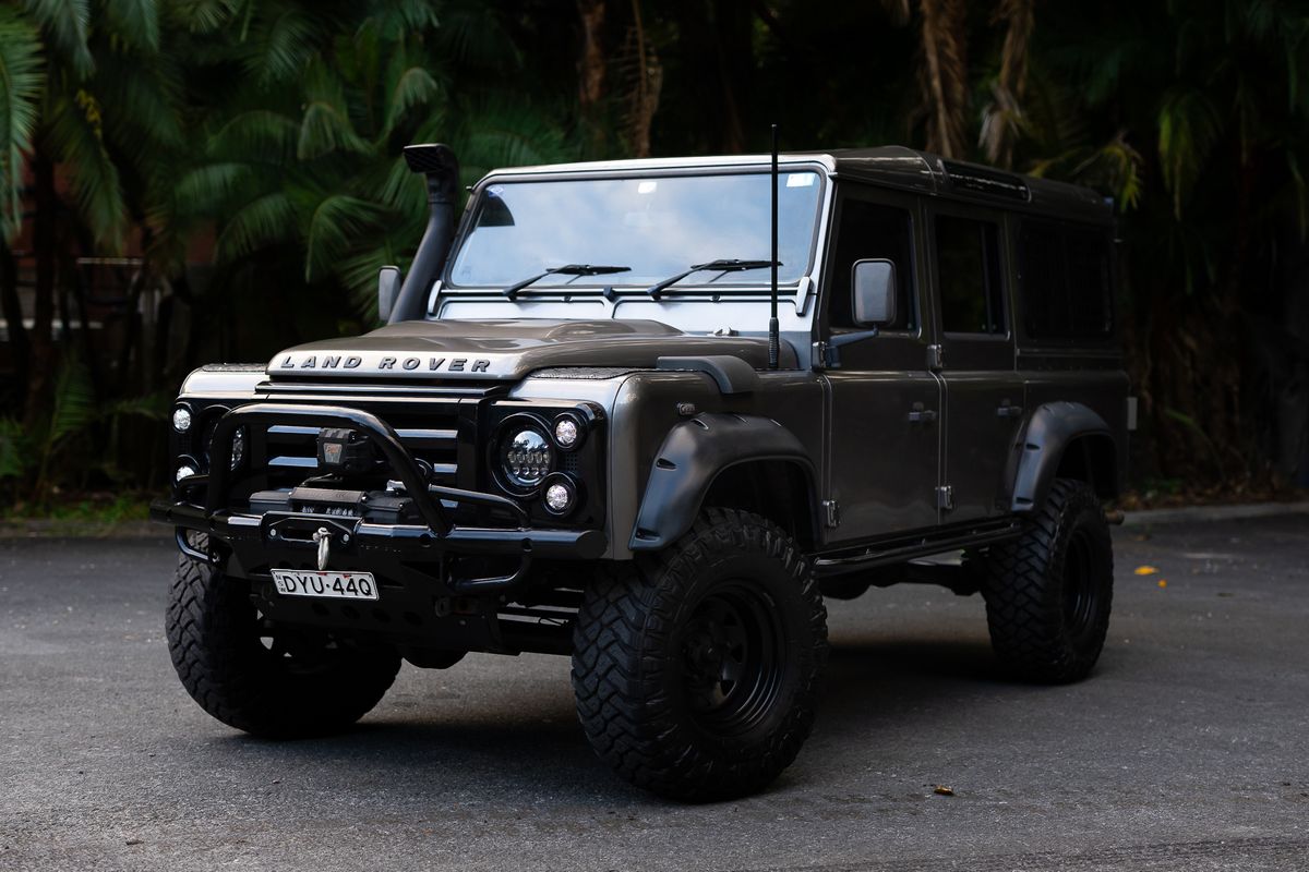 2009 Land Rover Defender 110 