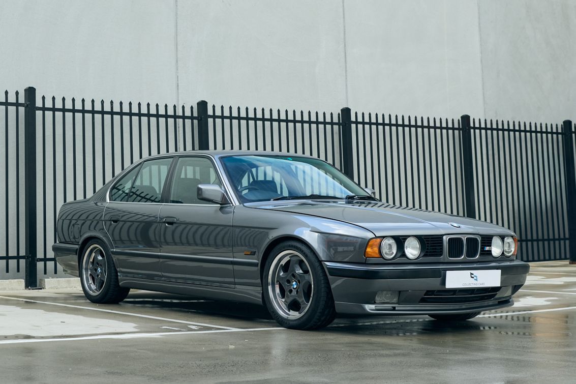 1990 BMW (E34) M5