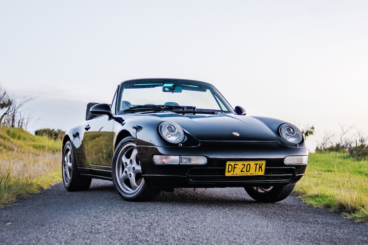 1997 PORSCHE 911 (993) CARRERA CABRIOLET