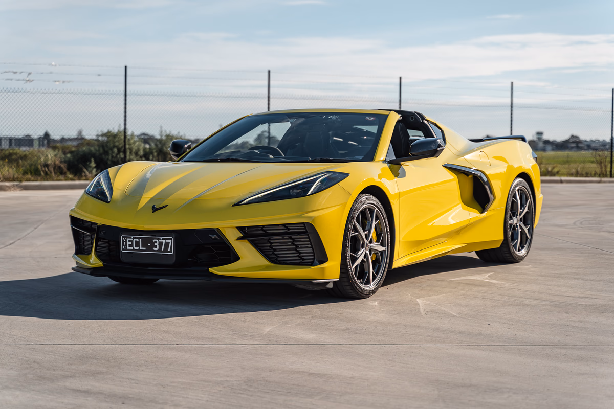 Chevrolet Corvette C8 Stingray cover