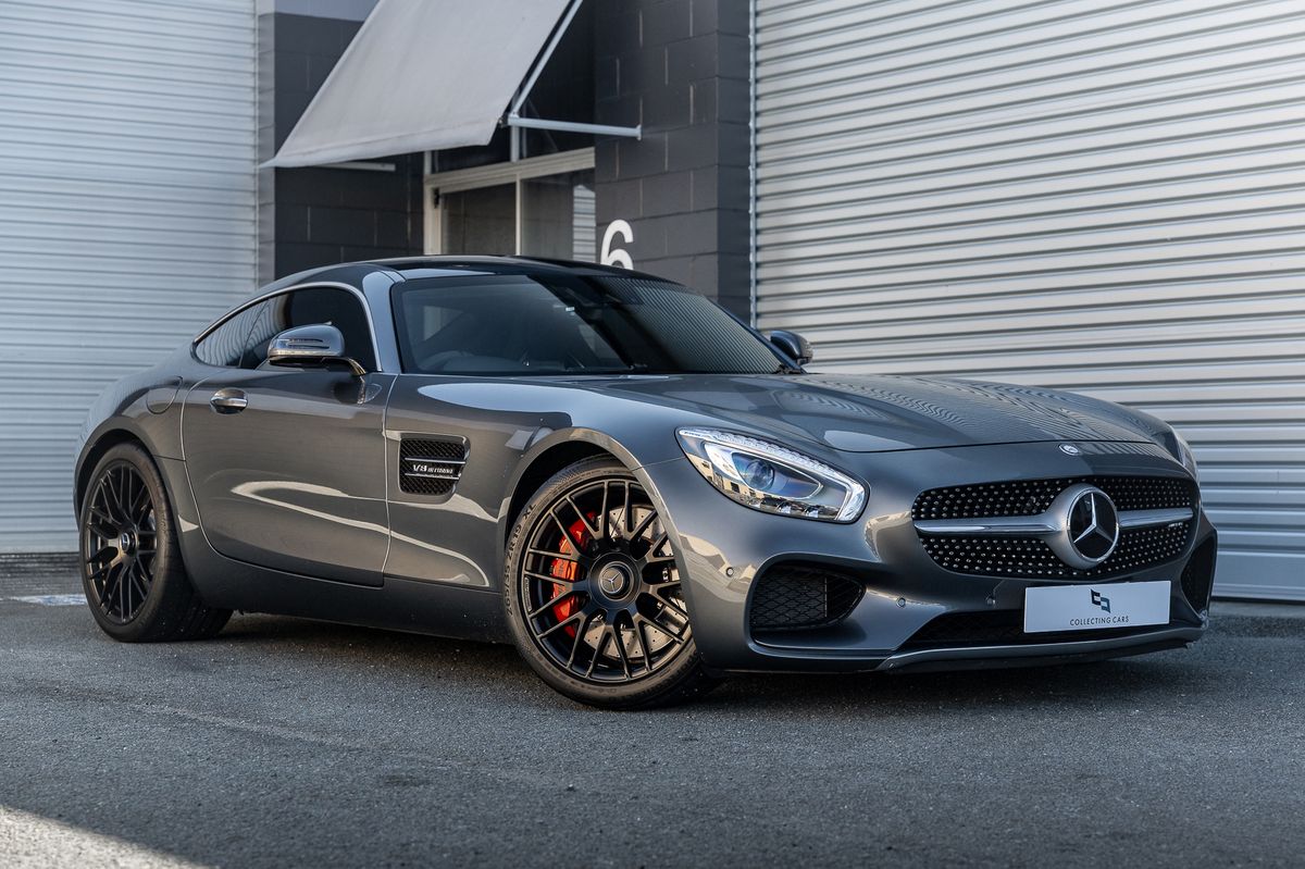 2016 Mercedes-AMG GT S - 17,936 Km 