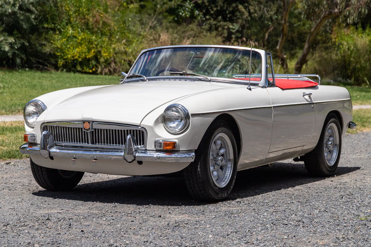 1969 MGB MKII Roadster