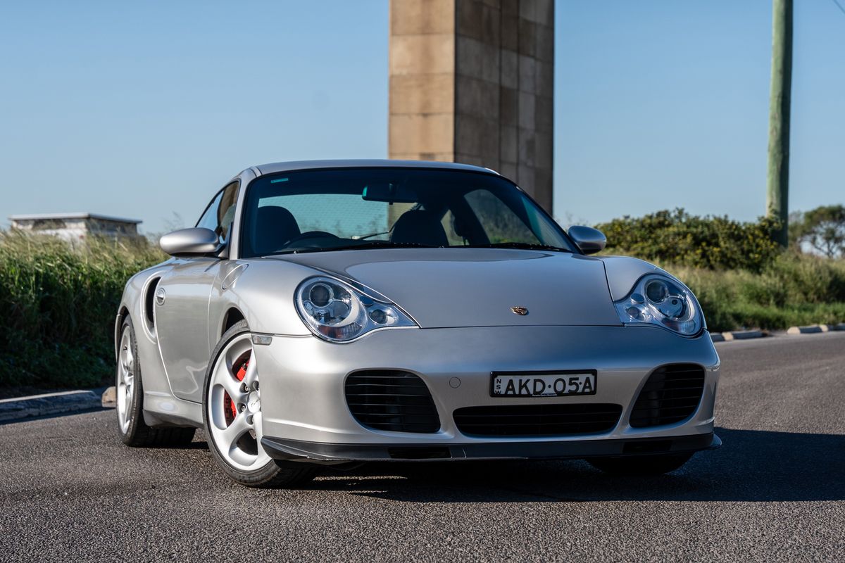 2001 Porsche 911 (996) Turbo - 20,895 km