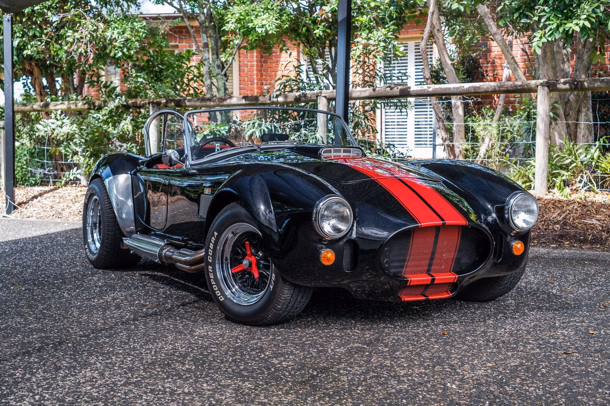 Shelby Cobra Replica cover