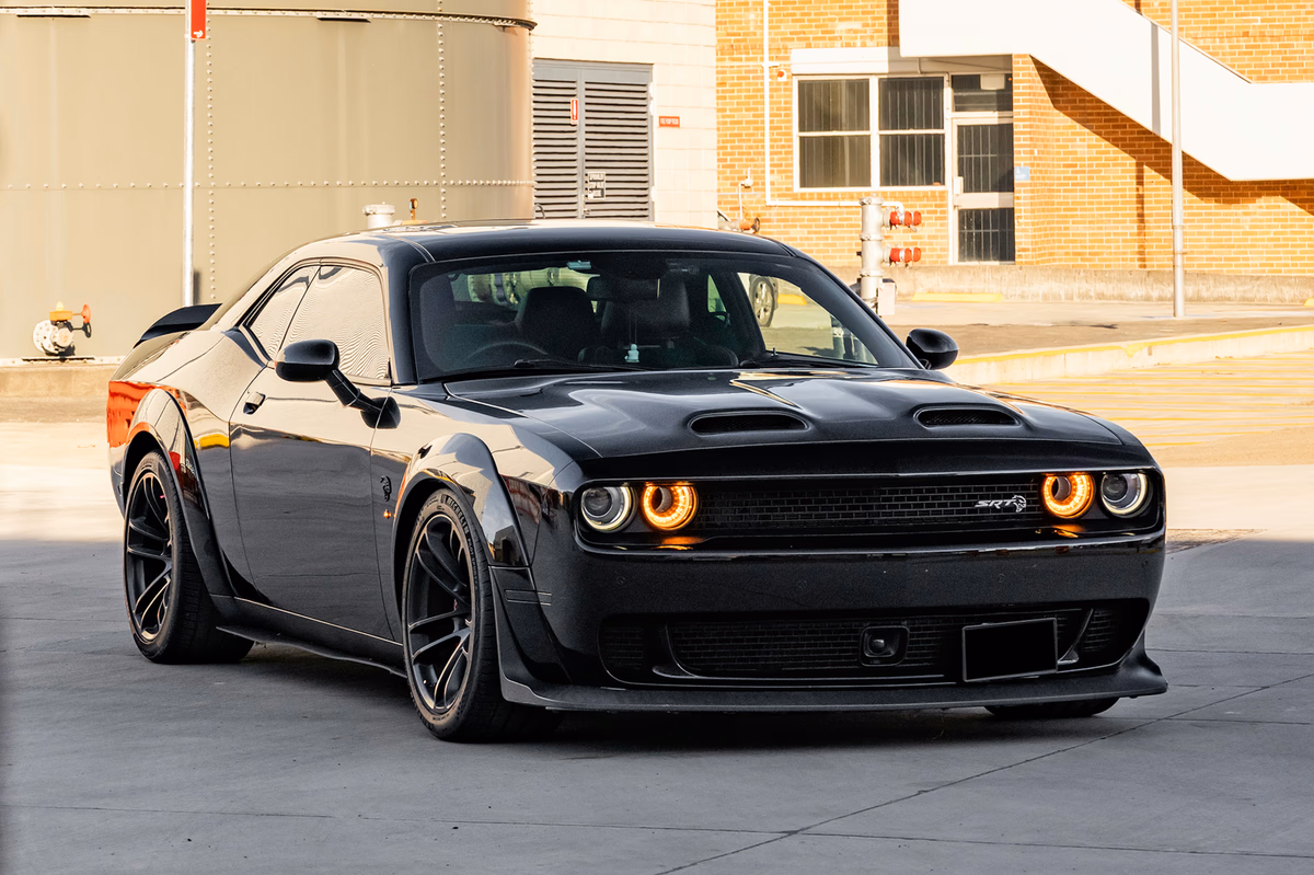 Dodge Challenger 3rd Gen Hellcat cover