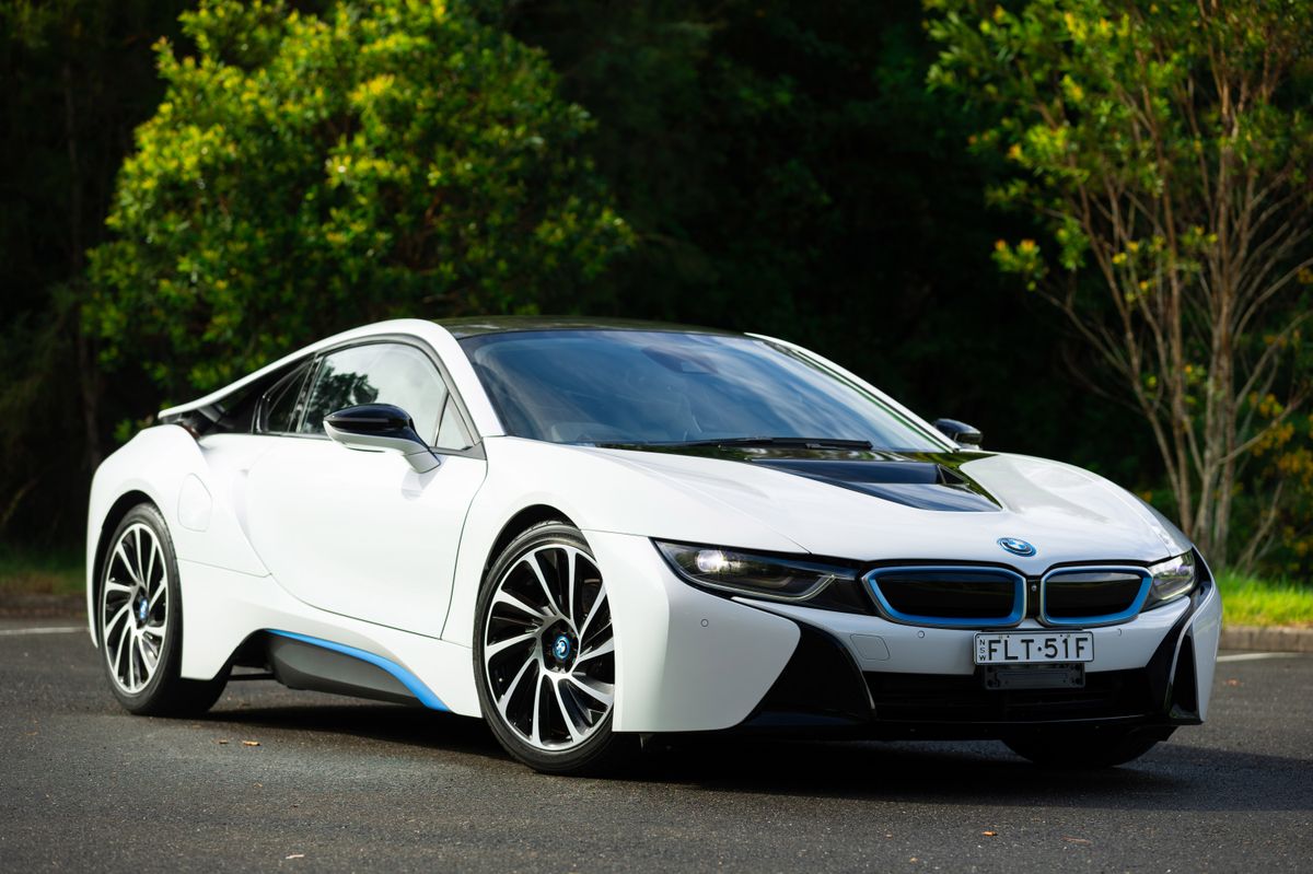 2014 BMW i8