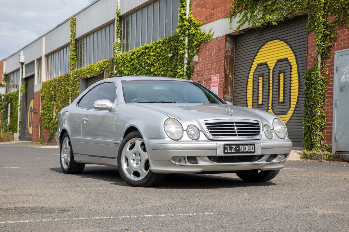 2001 MERCEDES-BENZ (W208) CLK 430 